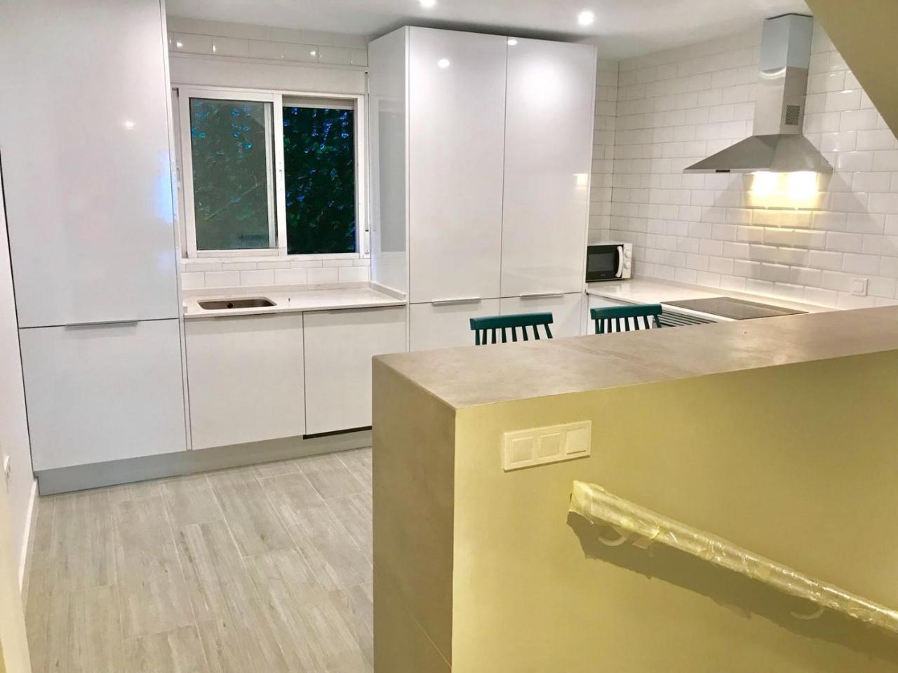 Апартаменты Lujoso Duplex En La Playa Con Vistas Al Mar Торремолинос Экстерьер фото
